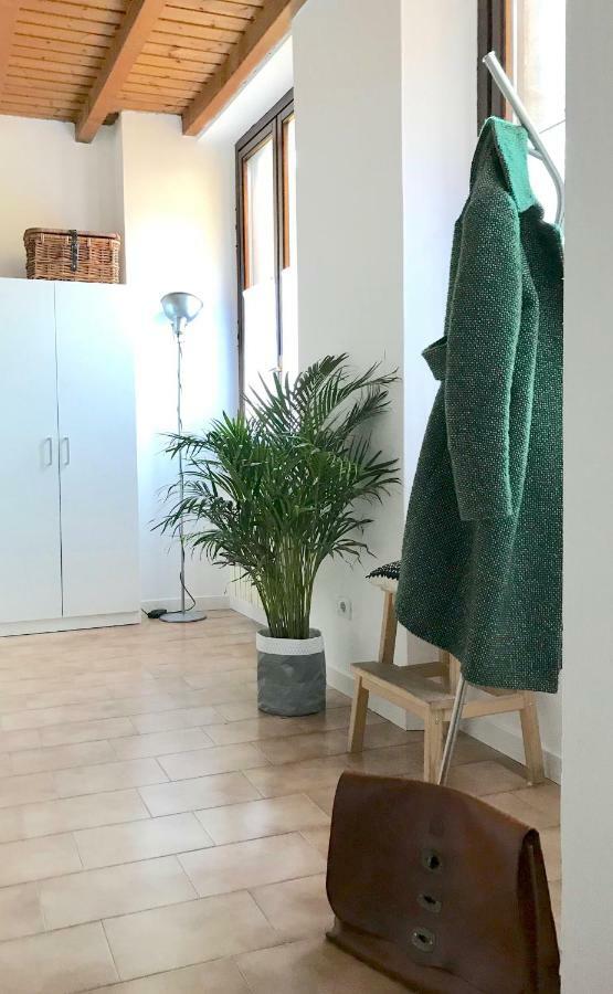 Iris Home Комо Екстериор снимка