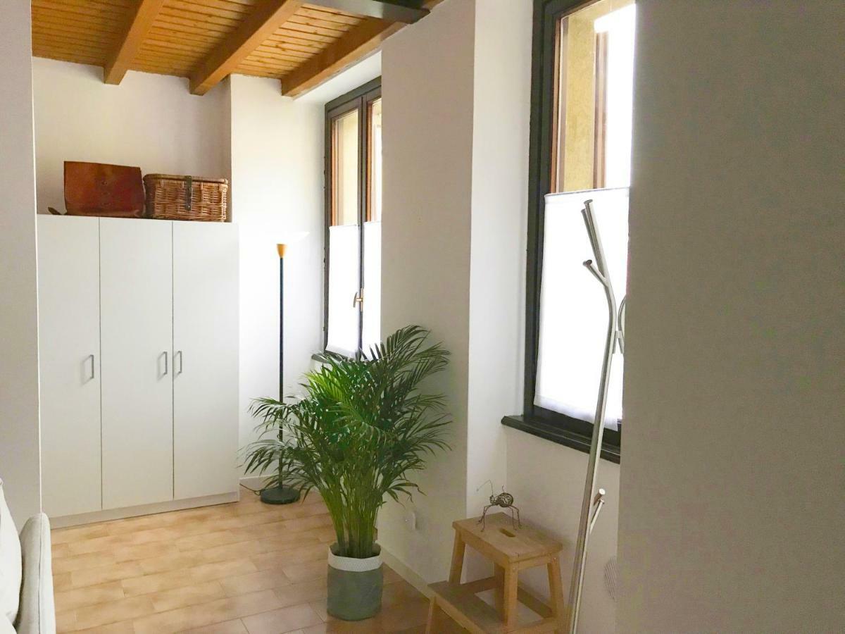Iris Home Комо Екстериор снимка